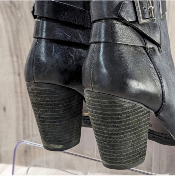 Vince Camuto "Harriet" Boots Women's Size 8 Black Leather - Picture 8 of 11